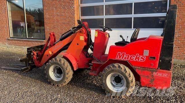 Macks 333 Väikelaadurid