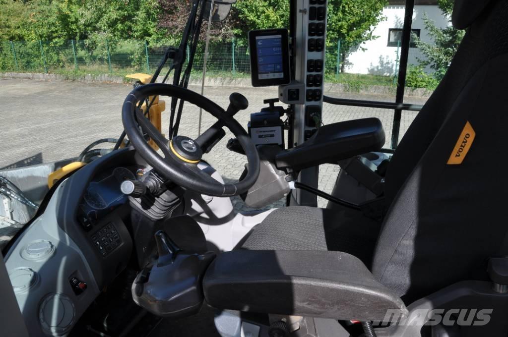 Volvo L90H Long Boom Rataslaadurid