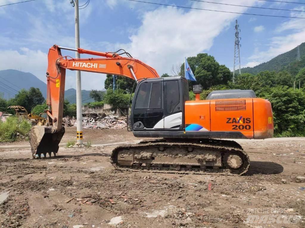 Hitachi EX 200-5 Roomikekskavaatorid