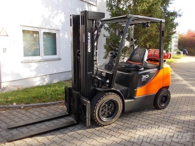 Doosan G 30 E Gaasitõstukid