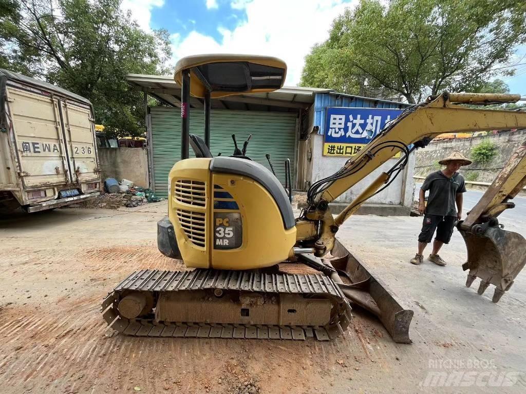 Komatsu PC 35 MR-2 Miniekskavaatorid < 7 t