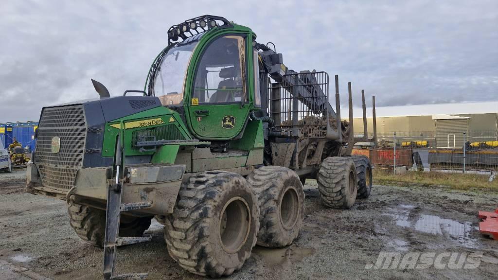 John Deere 1010G Forwarderid