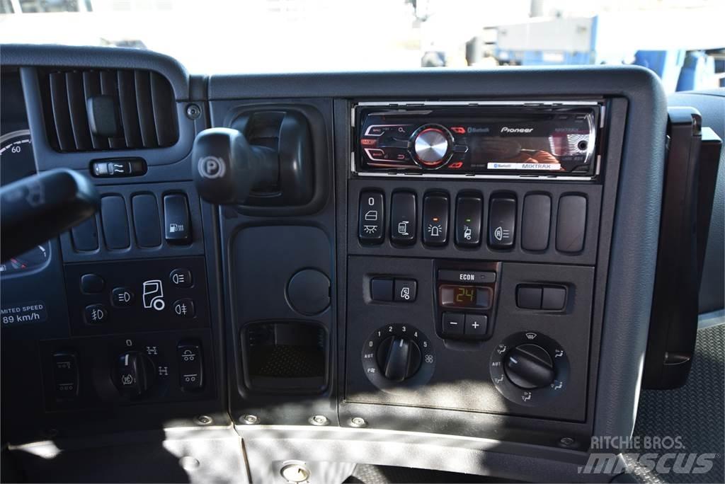 Scania G440 8X4 Kraanaga veokid
