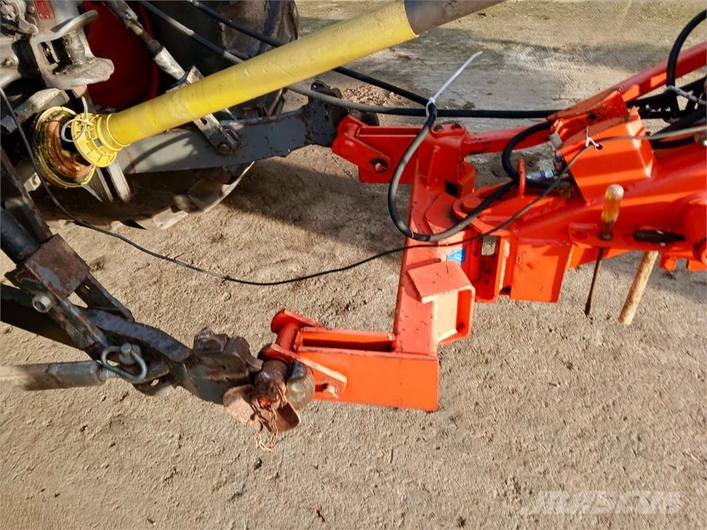 Kuhn GA 6501 Iseliikuvad niidukid-vaalutid