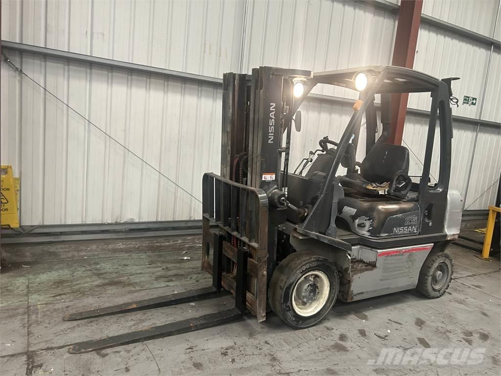 Nissan Y1D2A25Q Diiseltõstukid