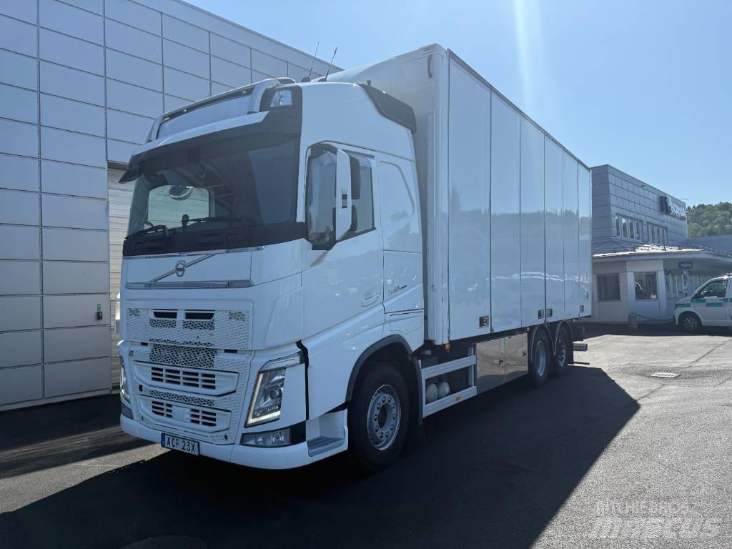 Volvo FH 540 6x2 Furgoonautod