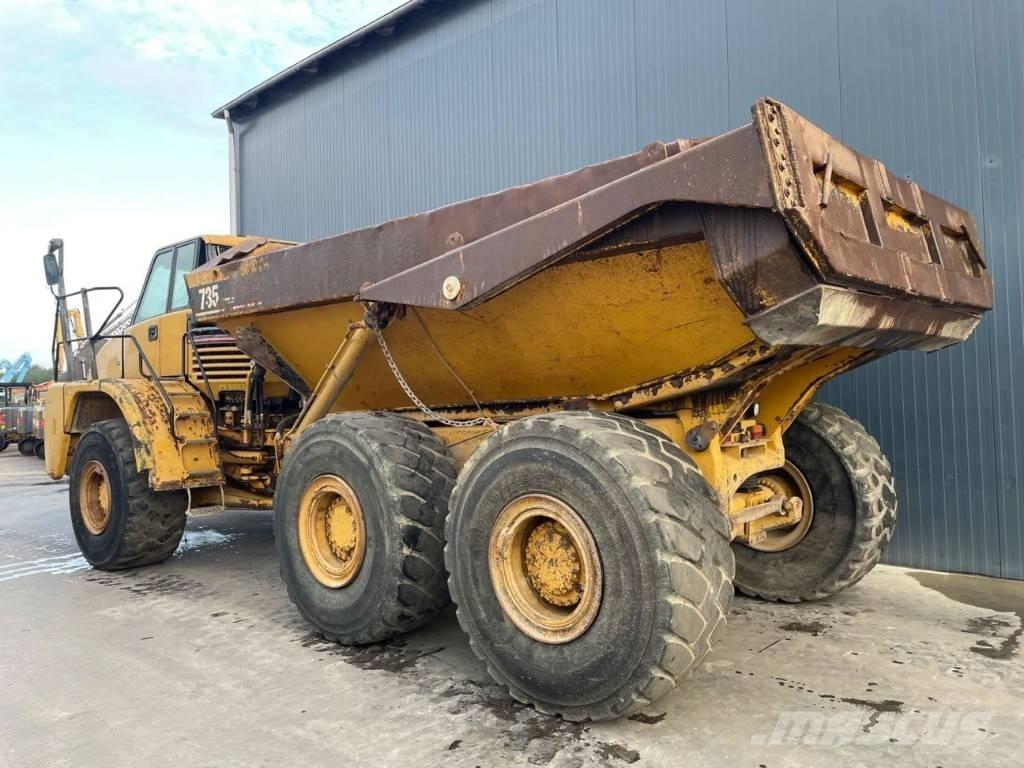 CAT 735 Liigendraamiga pinnaseveokid