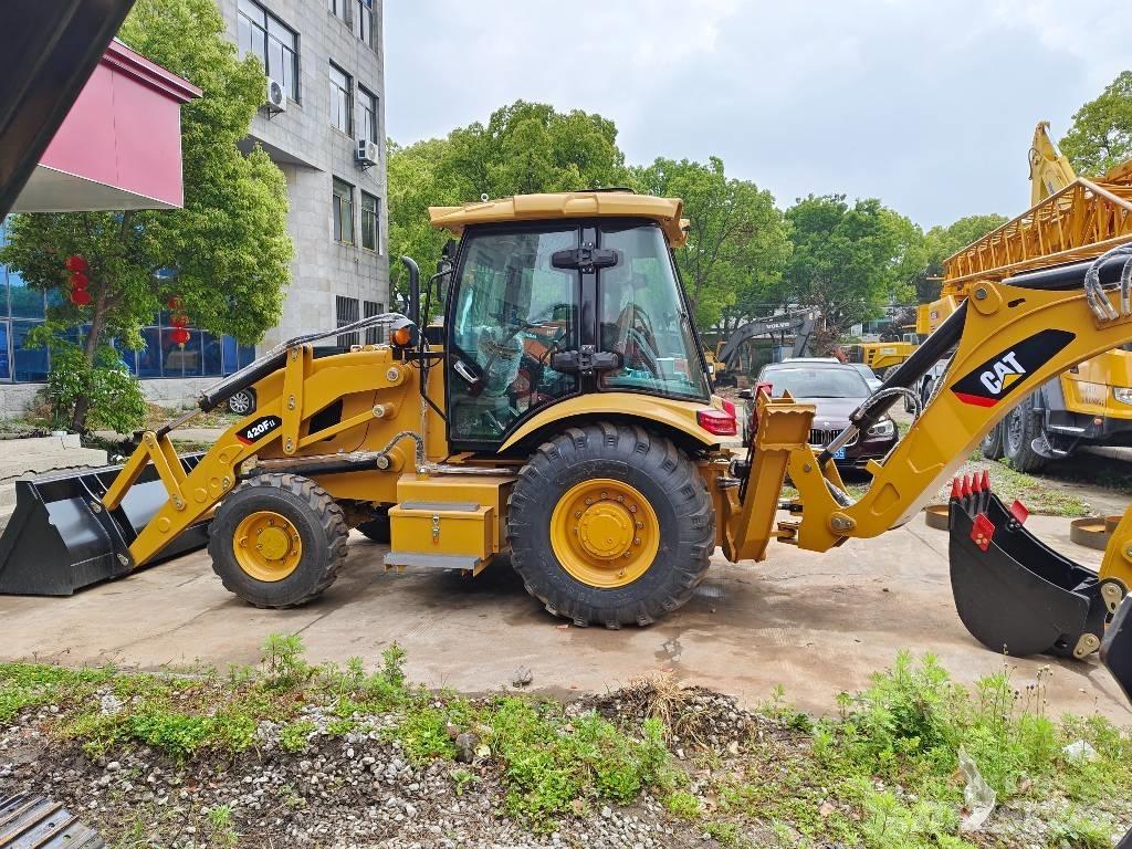CAT 420 F Ekskavaatorlaadurid