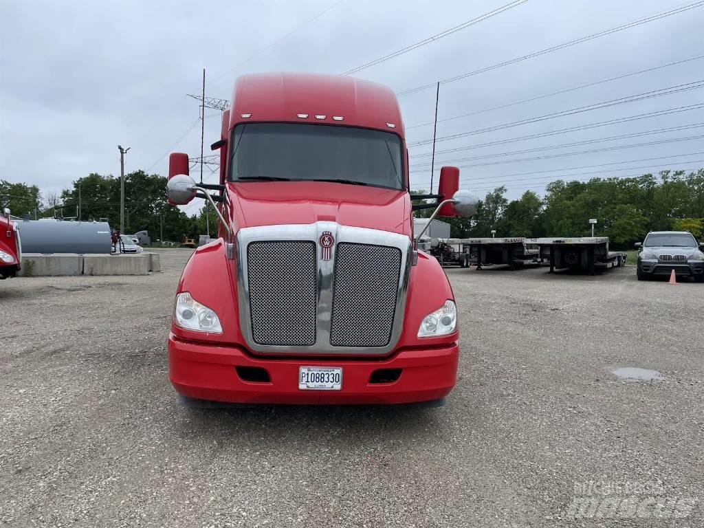 Kenworth T 680 Sadulveokid