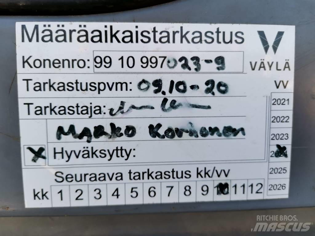 Volvo EW 180 B Ratasekskavaatorid