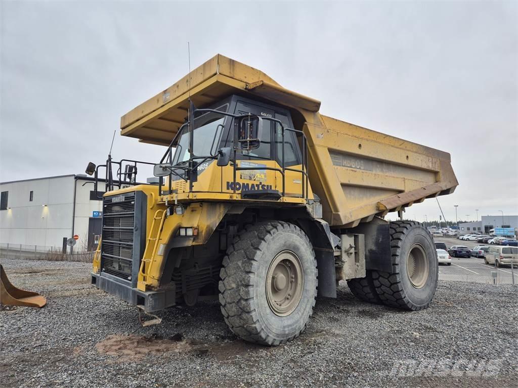 Komatsu HD605 Liigendraamiga pinnaseveokid