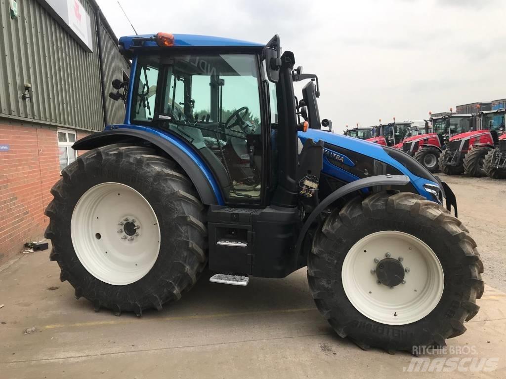 Valtra G 135 A Traktorid