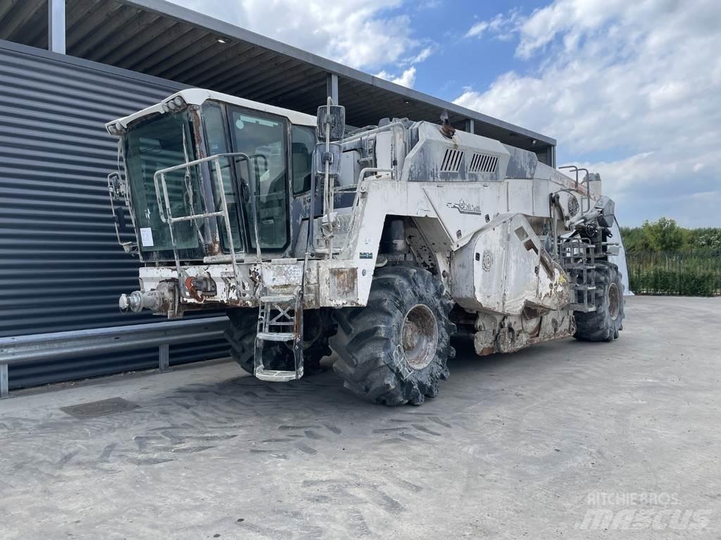 Wirtgen WR 240I Asfaldi taaskasutuse masinad