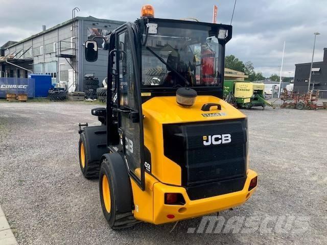JCB 403 plus Väikelaadurid