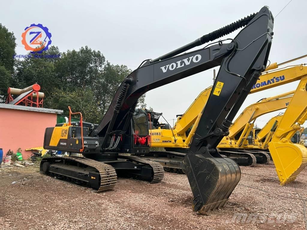 Volvo EC 240 Roomikekskavaatorid