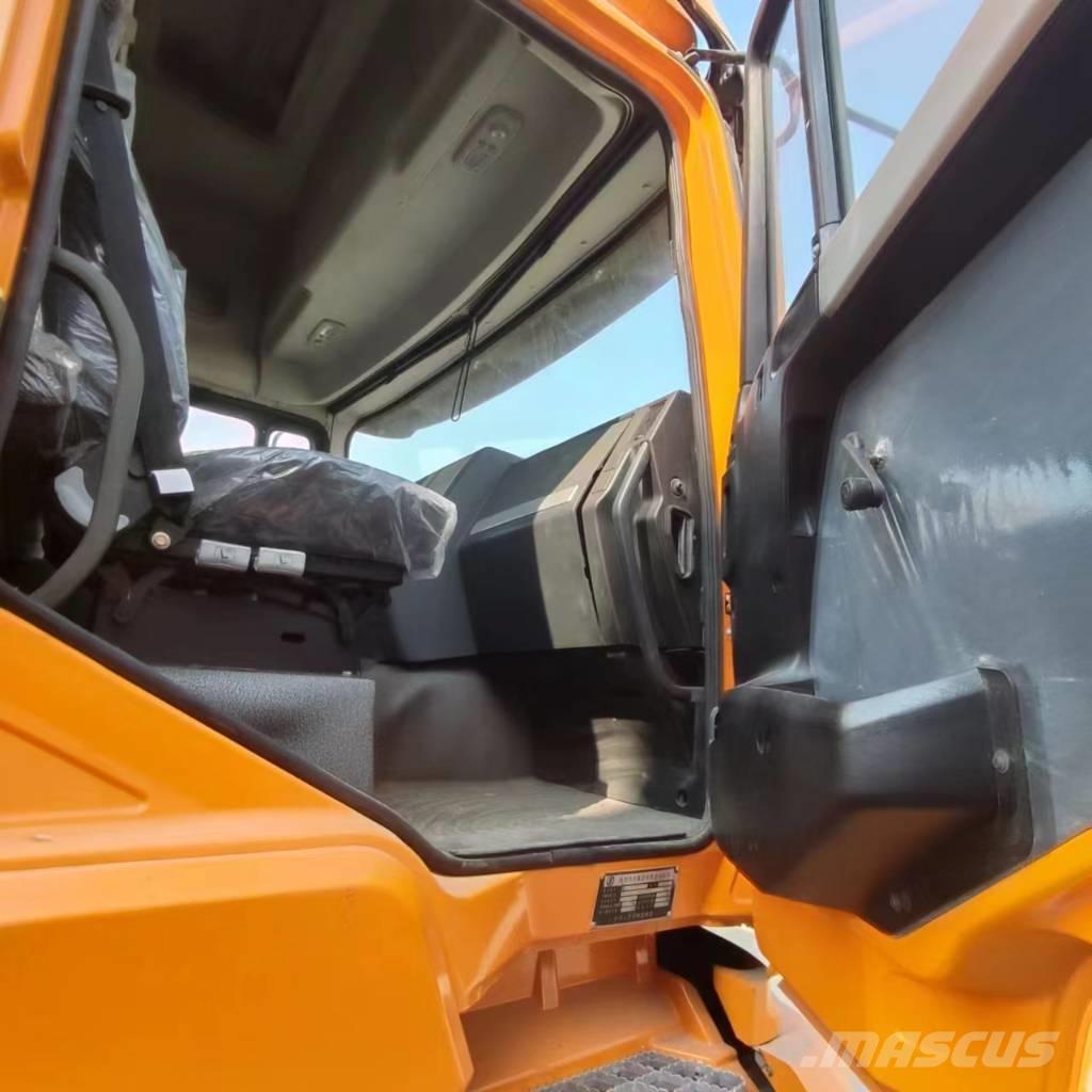 Shacman F3000 6x4 Sadulveokid