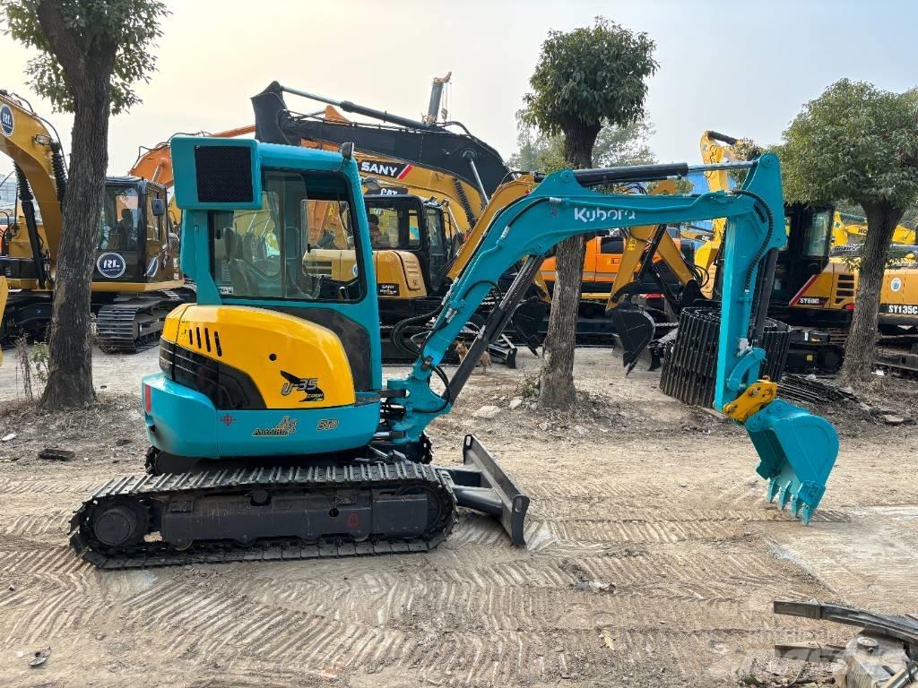 Kubota U 35 Roomikekskavaatorid