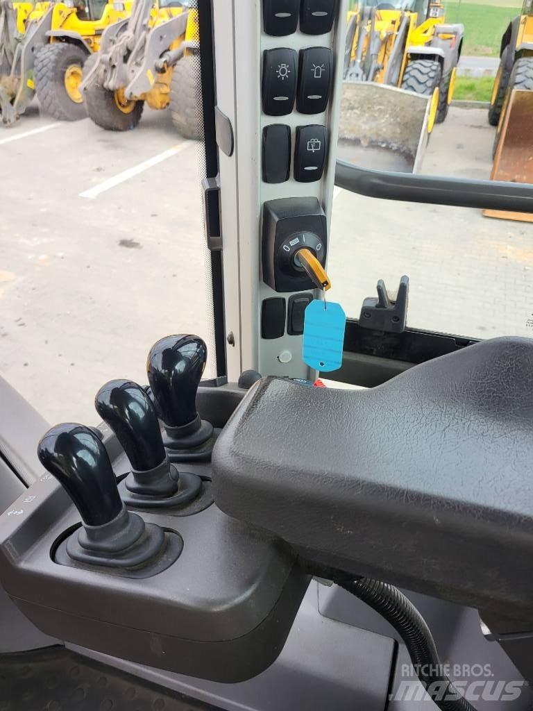 Volvo L 110 H Rataslaadurid