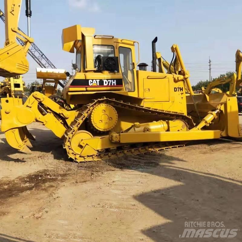 CAT D7H Buldooserid