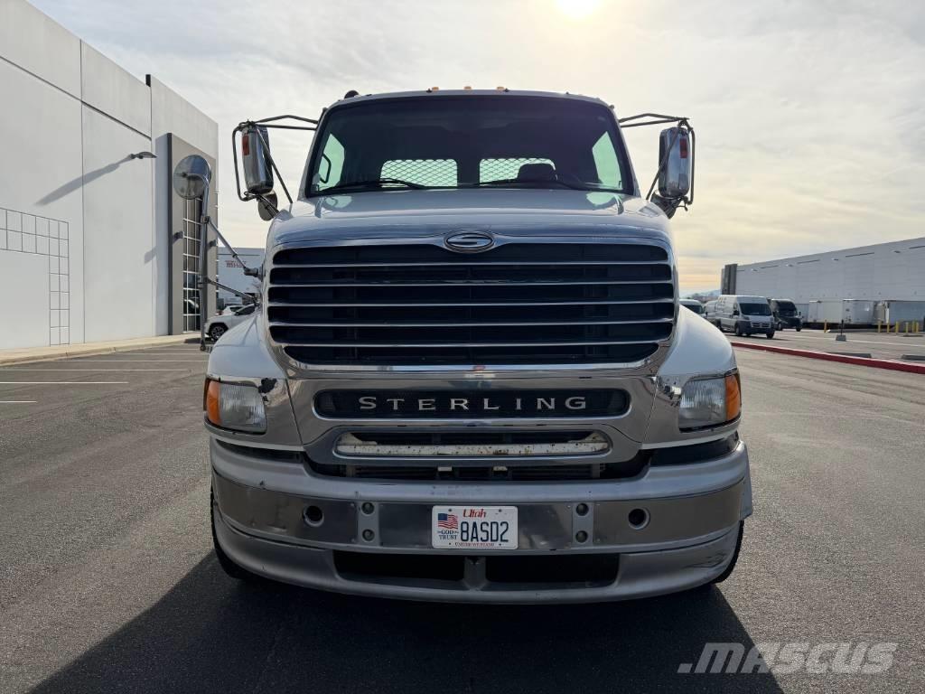 Sterling AT 9500 Trossüsteemiga vahetuskere veokid