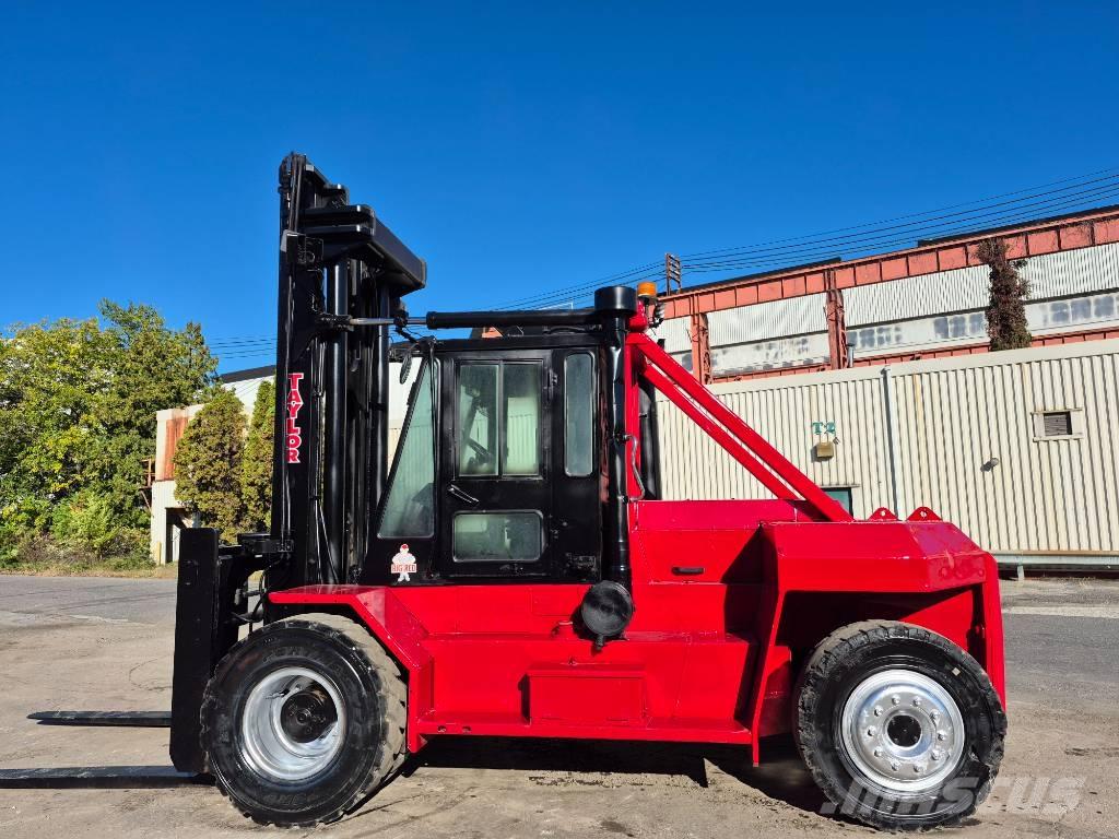 Taylor TX300S Kahveltõstukid - muud