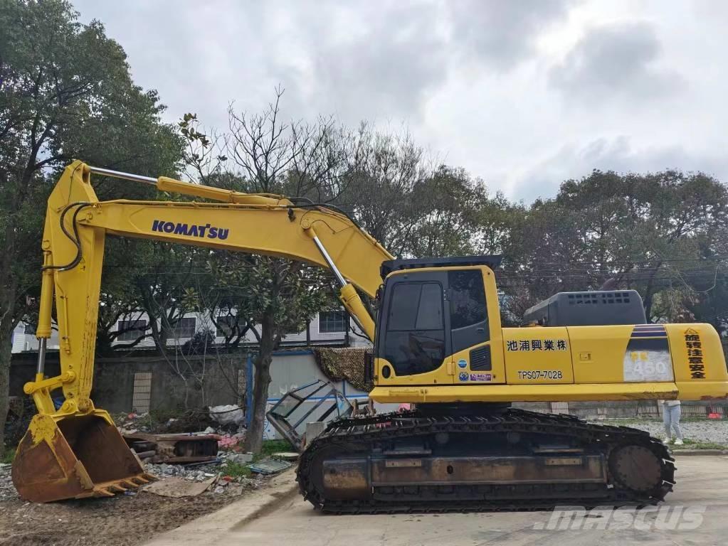 Komatsu PC 450-8 Roomikekskavaatorid