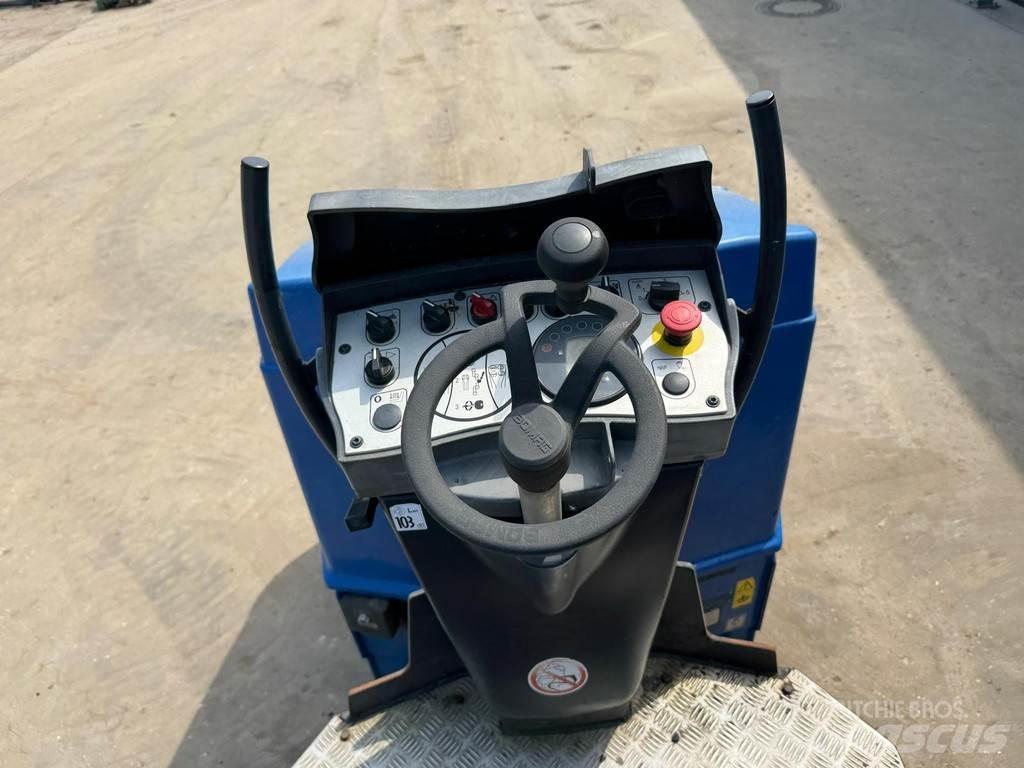 Bomag BW 100 AD-5 Tandemrullid