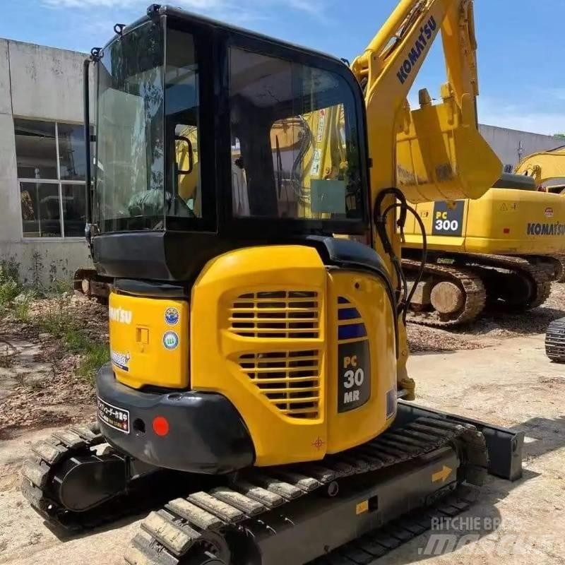 Komatsu PC30 Miniekskavaatorid < 7 t
