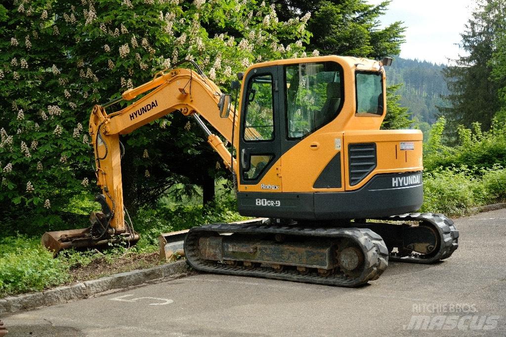 Hyundai R80CR-9 Väikeekskavaatorid 7t-12t