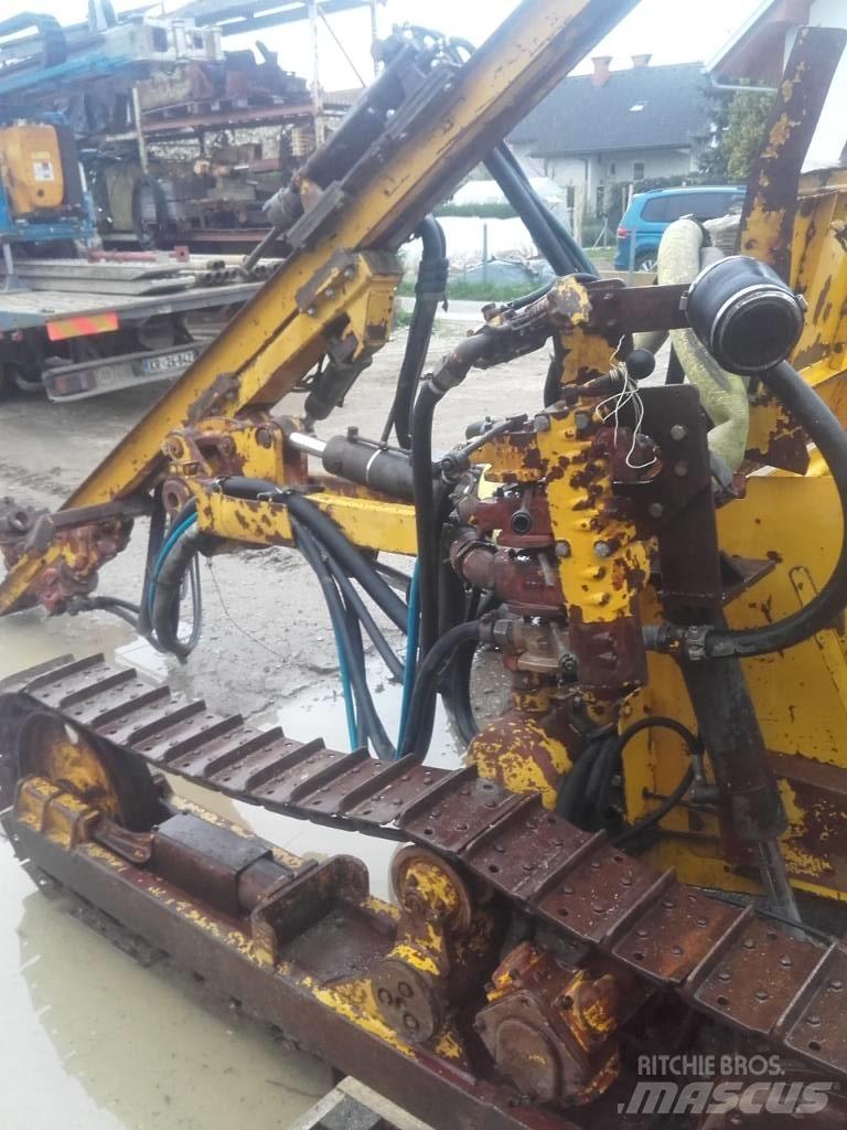 Atlas Copco ROC 301 Vertikaalsed puurmasinad