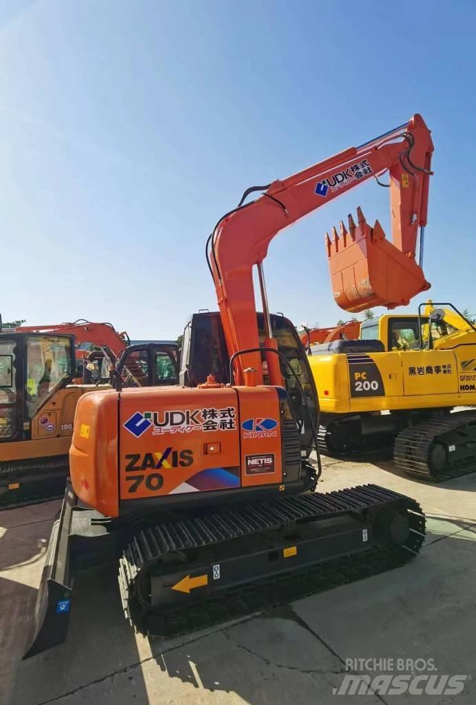 Hitachi ZX 70 Roomikekskavaatorid