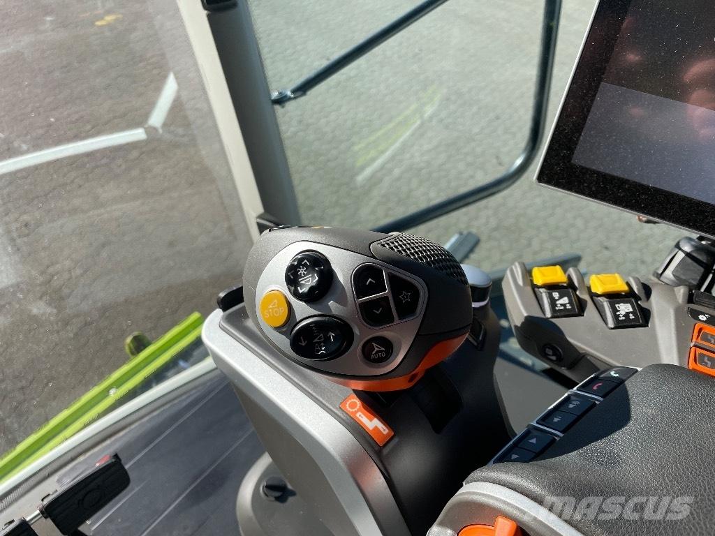 CLAAS Lexion 6700 Teraviljakombainid