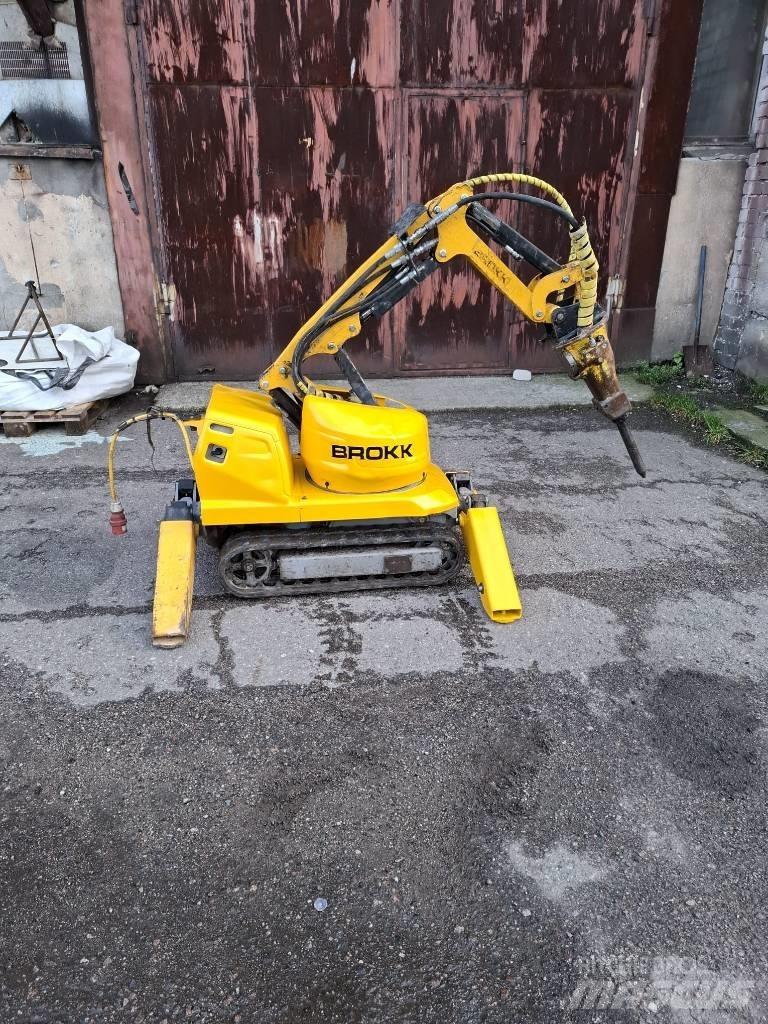 Brokk 60 Lammutusekskavaatorid