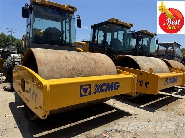 XCMG XS 223 J Ühe trumliga rullid