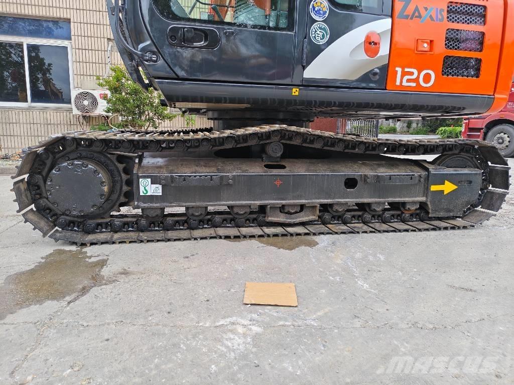Hitachi ZX 120 Roomikekskavaatorid