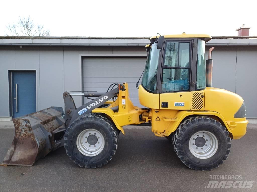 Volvo L 30 B Rataslaadurid