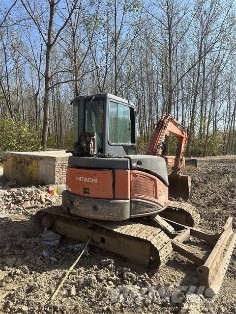 Hitachi ZX50 Roomikekskavaatorid
