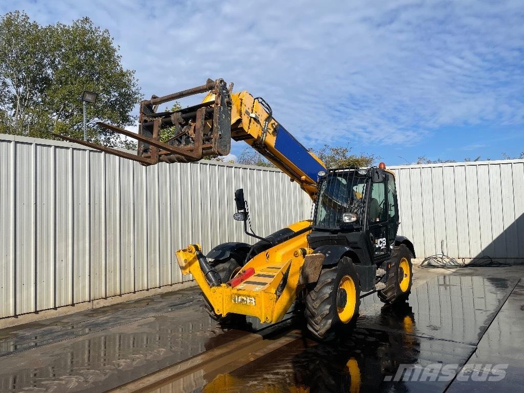 JCB 540-140 Hi Viz Teleskooplaadurid