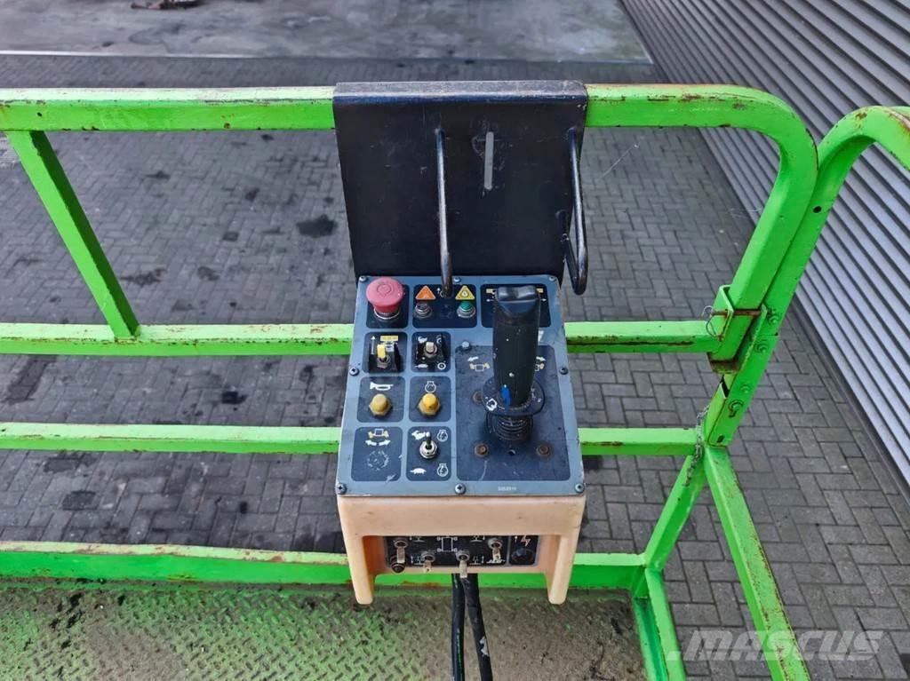 JLG 33 RTS Käärtõstukid