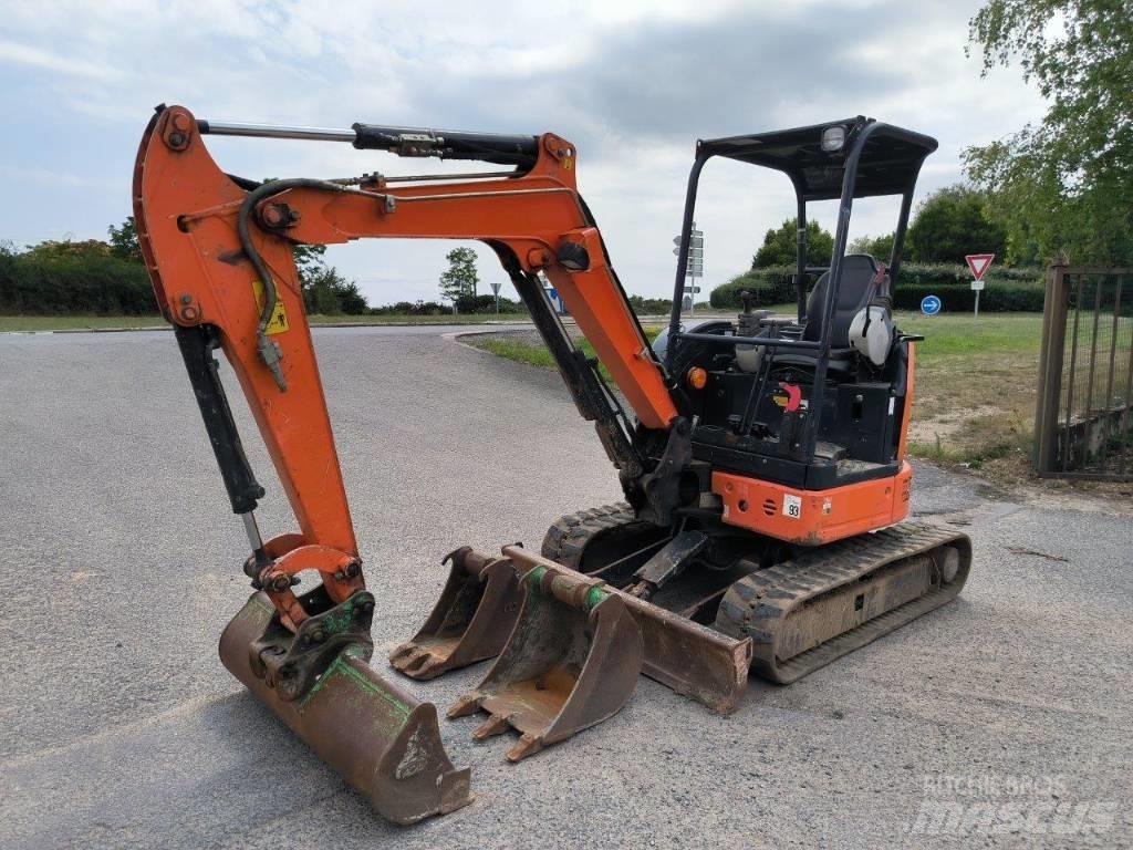 Hitachi ZX 26 U-5 A Miniekskavaatorid < 7 t
