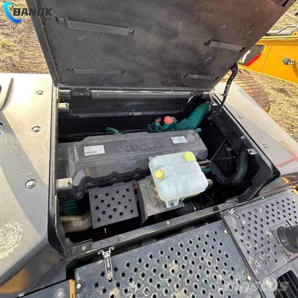 Volvo EC 380 D Roomikekskavaatorid