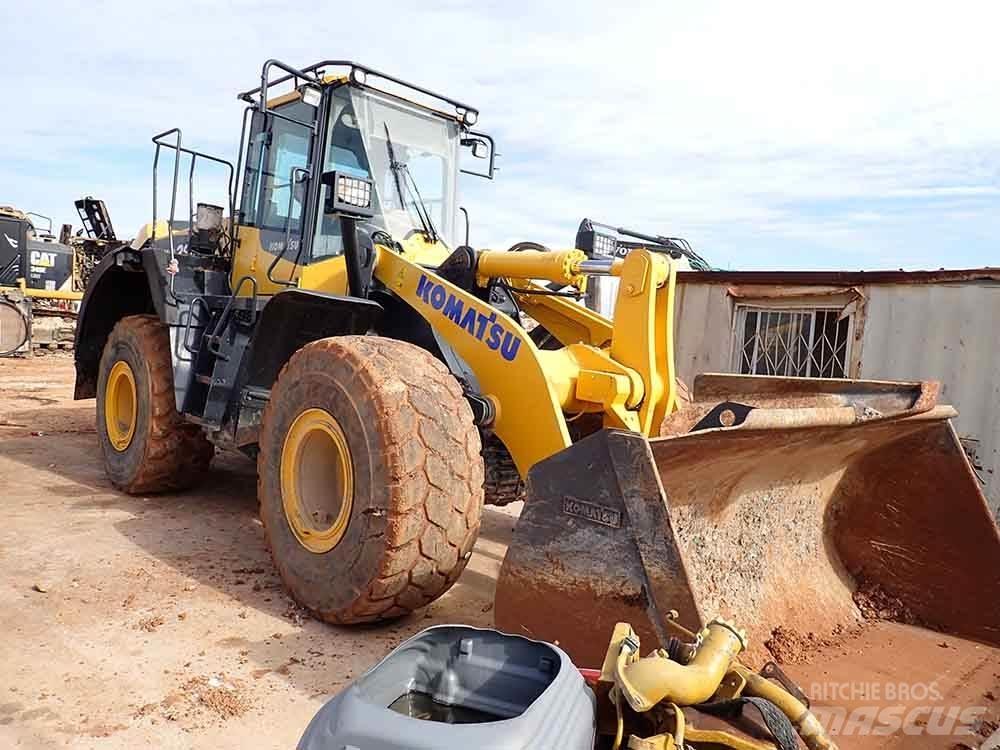Komatsu WA380-8 Rataslaadurid