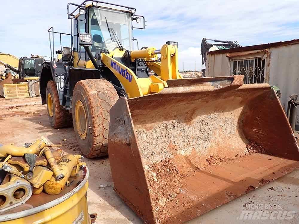 Komatsu WA380-8 Rataslaadurid