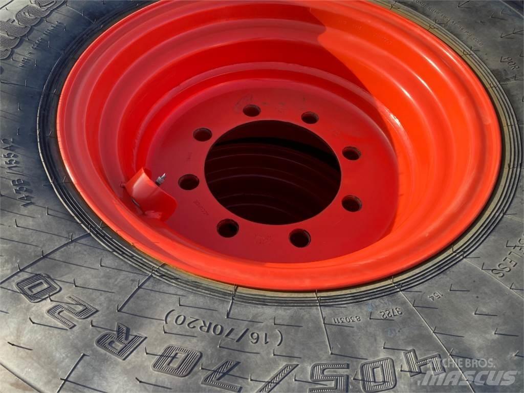 Mitas 4x 405/70R20 Muud traktoritarvikud