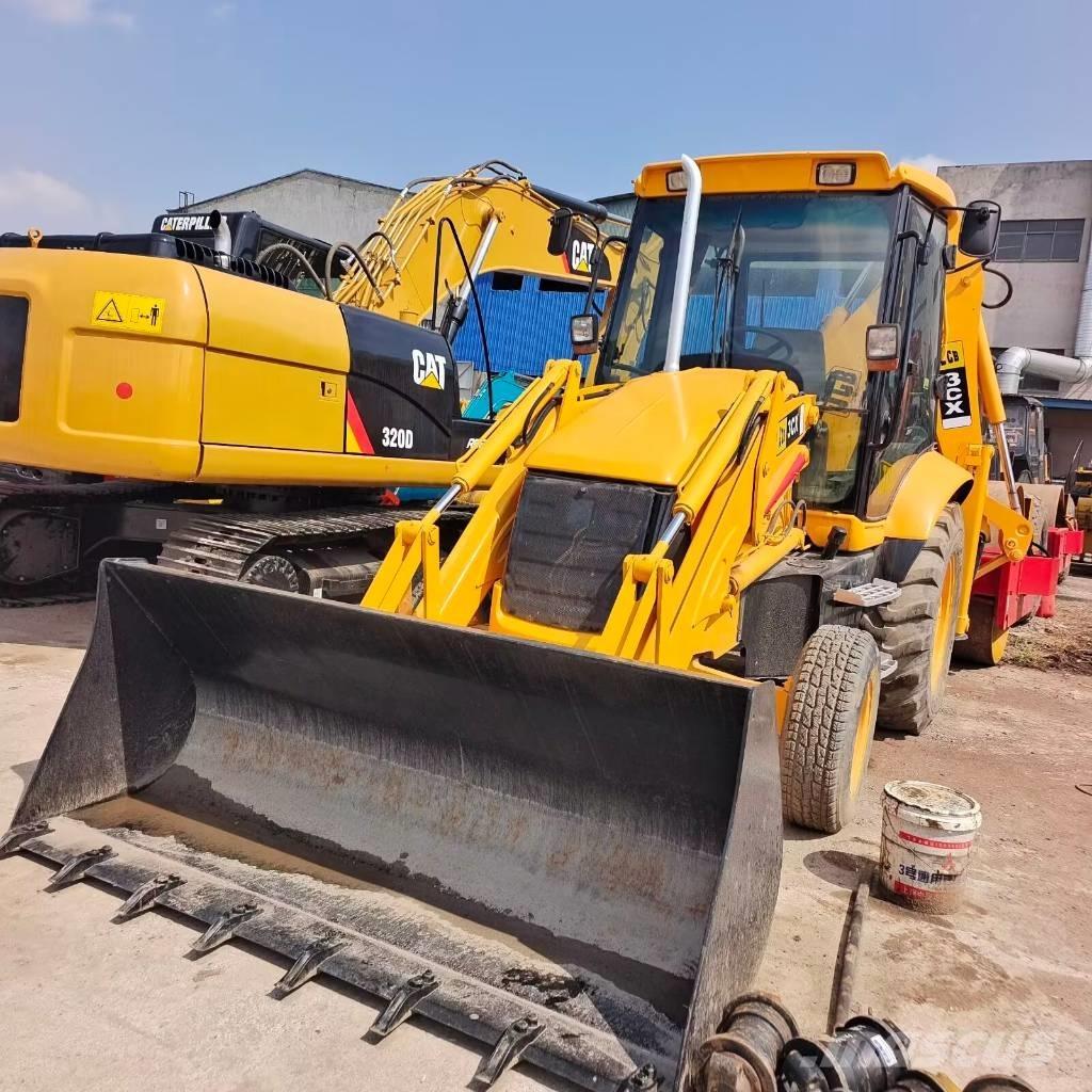 JCB 3 CX Ekskavaatorlaadurid