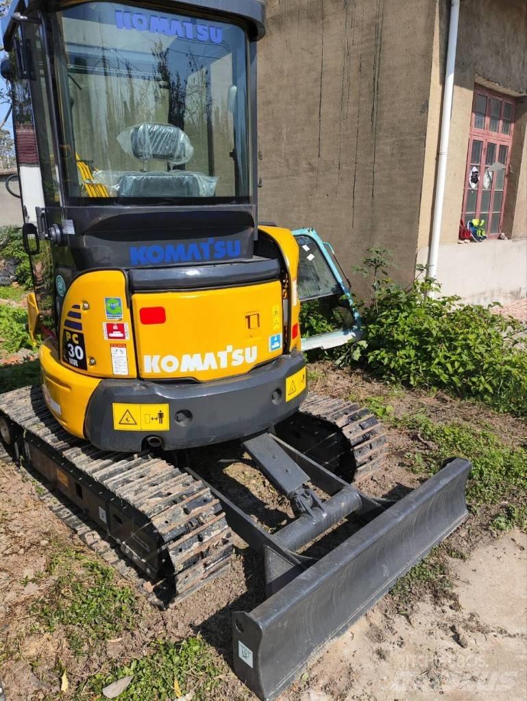 Komatsu PC 30 MR Miniekskavaatorid < 7 t
