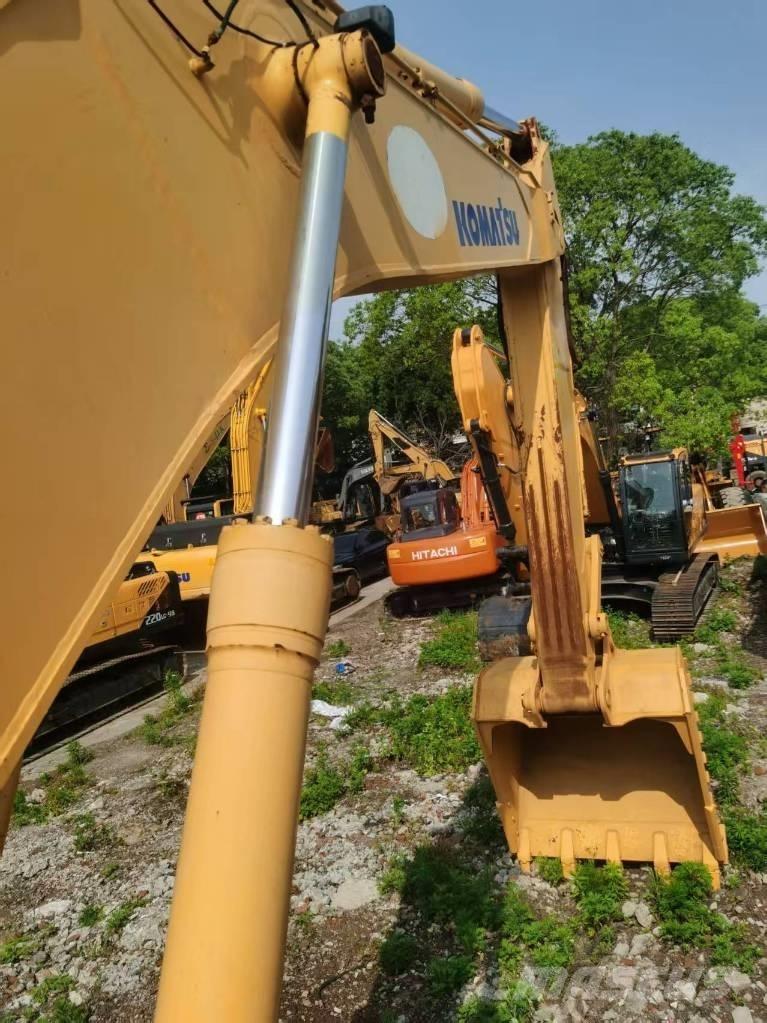 Komatsu PC 400 LC-8 Roomikekskavaatorid