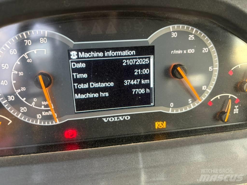 Volvo A 30 G Liigendraamiga pinnaseveokid