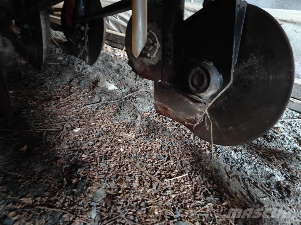 Junkkari 4000s Külvik-äkked