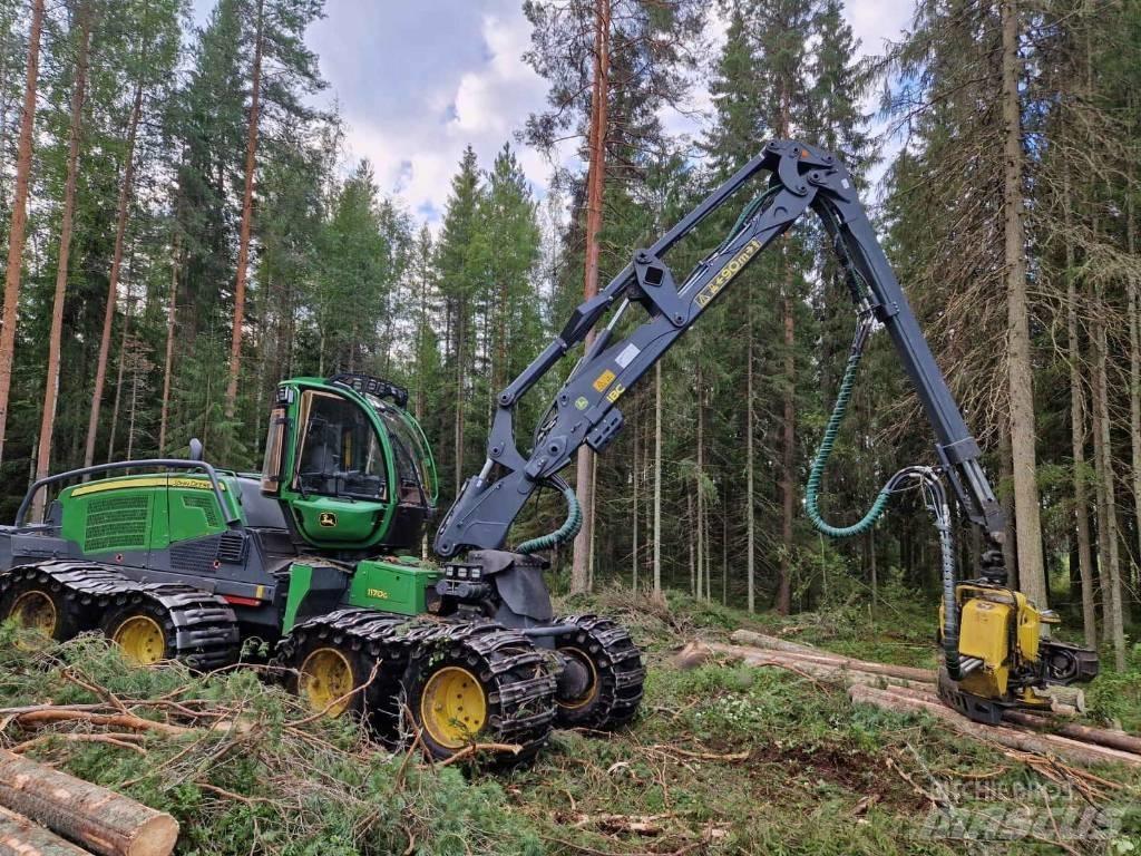 John Deere 1170 G Harvesterid